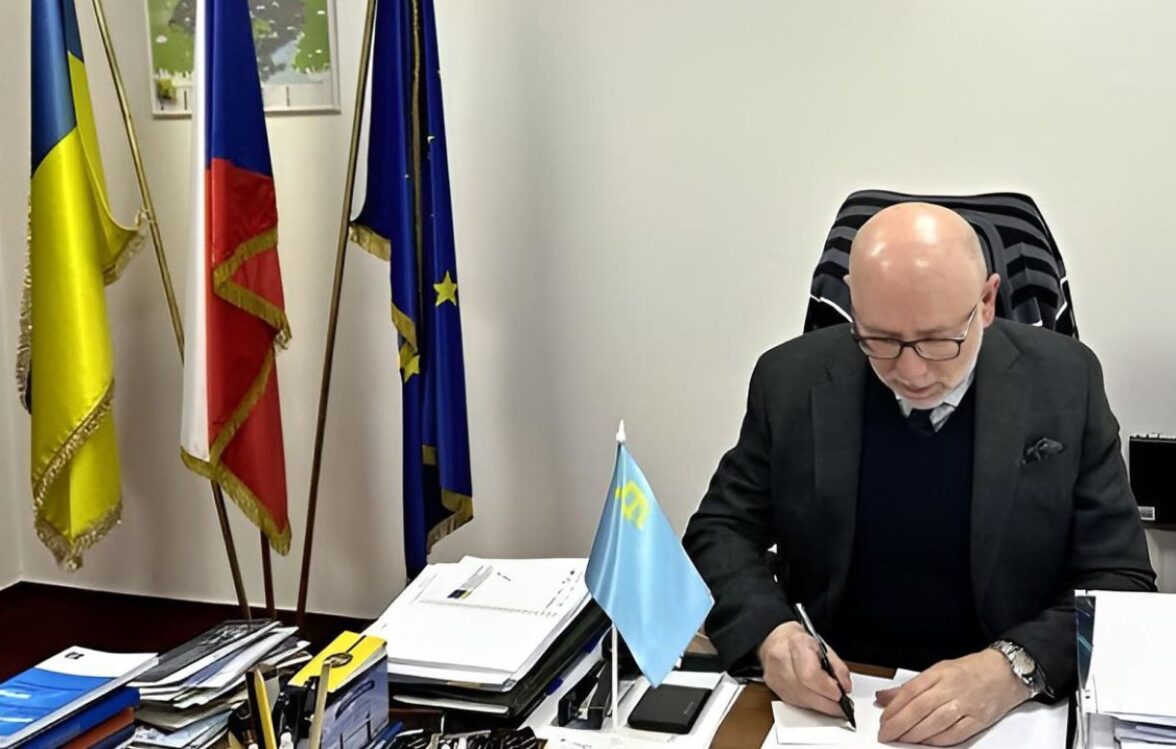 Representatives of Diplomatic Missions Participate in the Letters to a Free Crimea Initiative