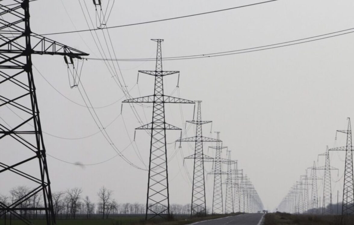 Energy Crisis in Crimea: Massive Power Outages Are Reported in Yalta and Massandra