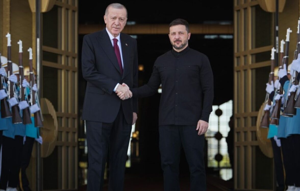 During a Press Conference in Ankara, Volodymyr Zelenskyy Emphasized That Crimea Is Ukraine and Territorial Issues Are Not Subject to Negotiation