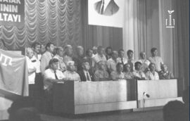 1993 р. в Сімферополі був ухвалений пакет документів про вступ до Організації непредставлених в ООН народів та націй