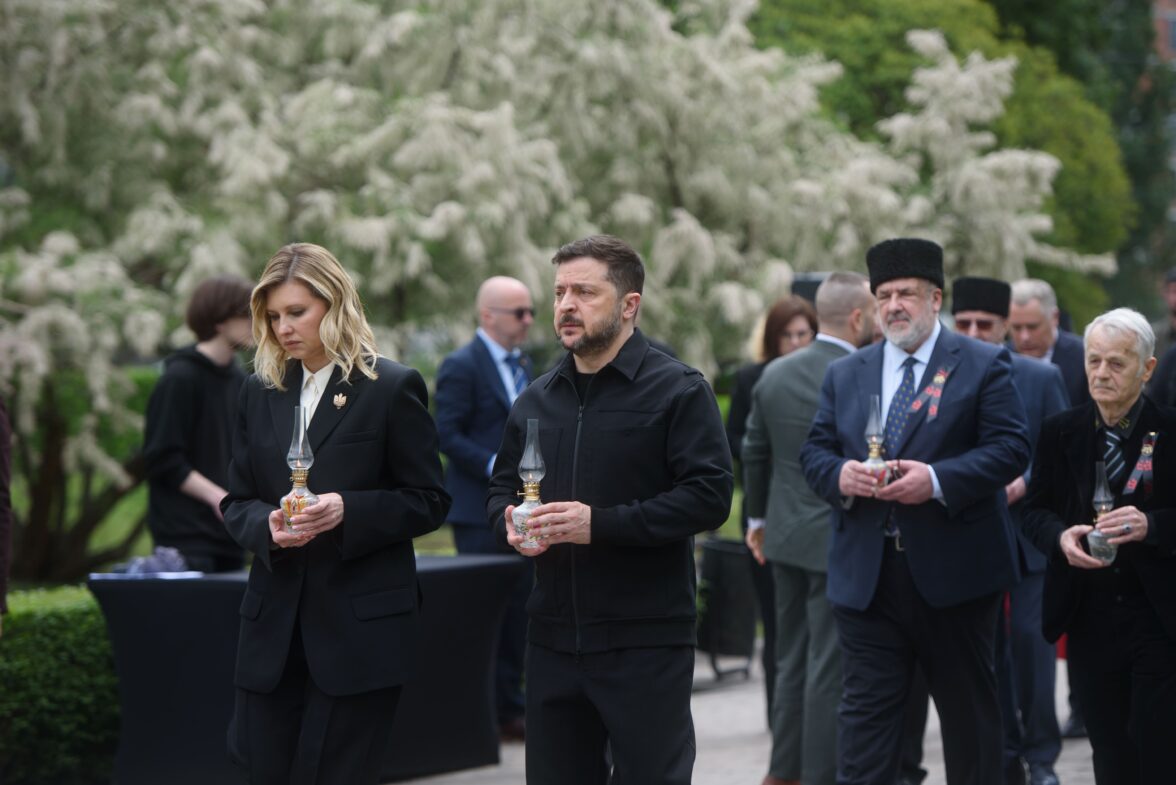 President of Ukraine Volodymyr Zelenskyy and First Lady Olena Zelenska Honour the Memory of the Victims of the Crimean Tatar Genocide